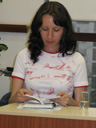 Ze své sbírky poetických textů Hnízda četla třiadvacetiletá Kateřina Kováčová, laureátka Ceny Jiřího Ortena z r. 2005