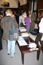 6. října proběhla konference pro učitele v přednáškovém sále, ale registrační pulty a materiály byly nachystány již ve vstupní hale