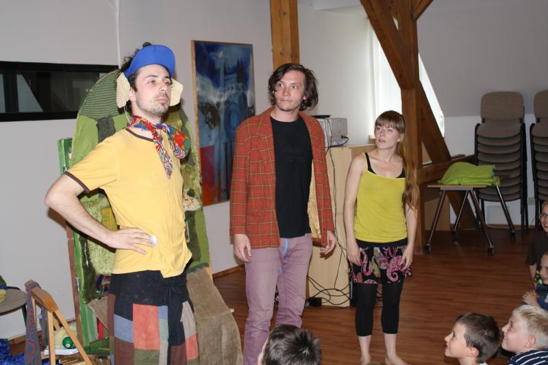 20.5. Divadlo Toy Machine: Jak slon dostal chobot