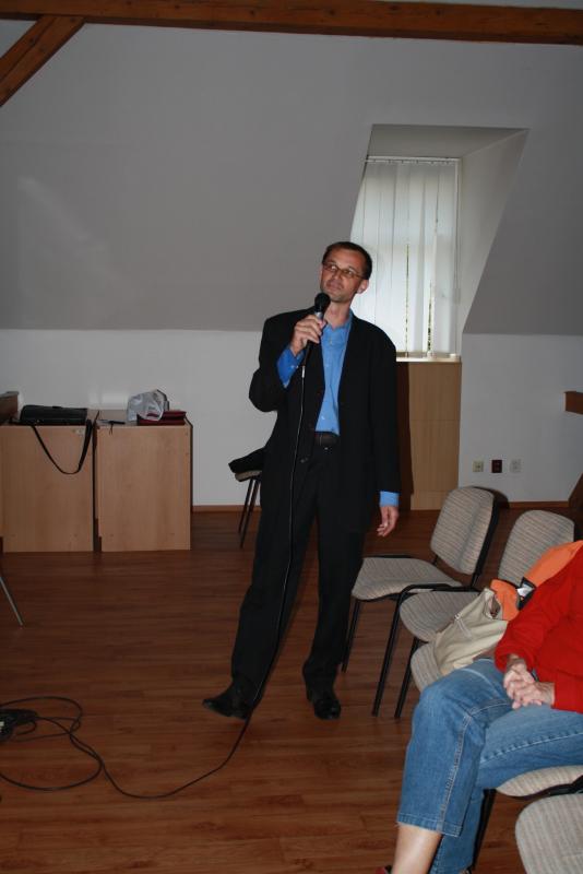 11. 10., Středoevropská odysea, beseda s Vítem Hönigem