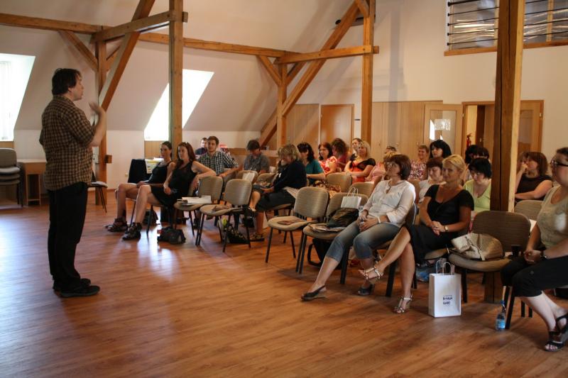 17. 6., Semináře s OUP, semináře v angličtině